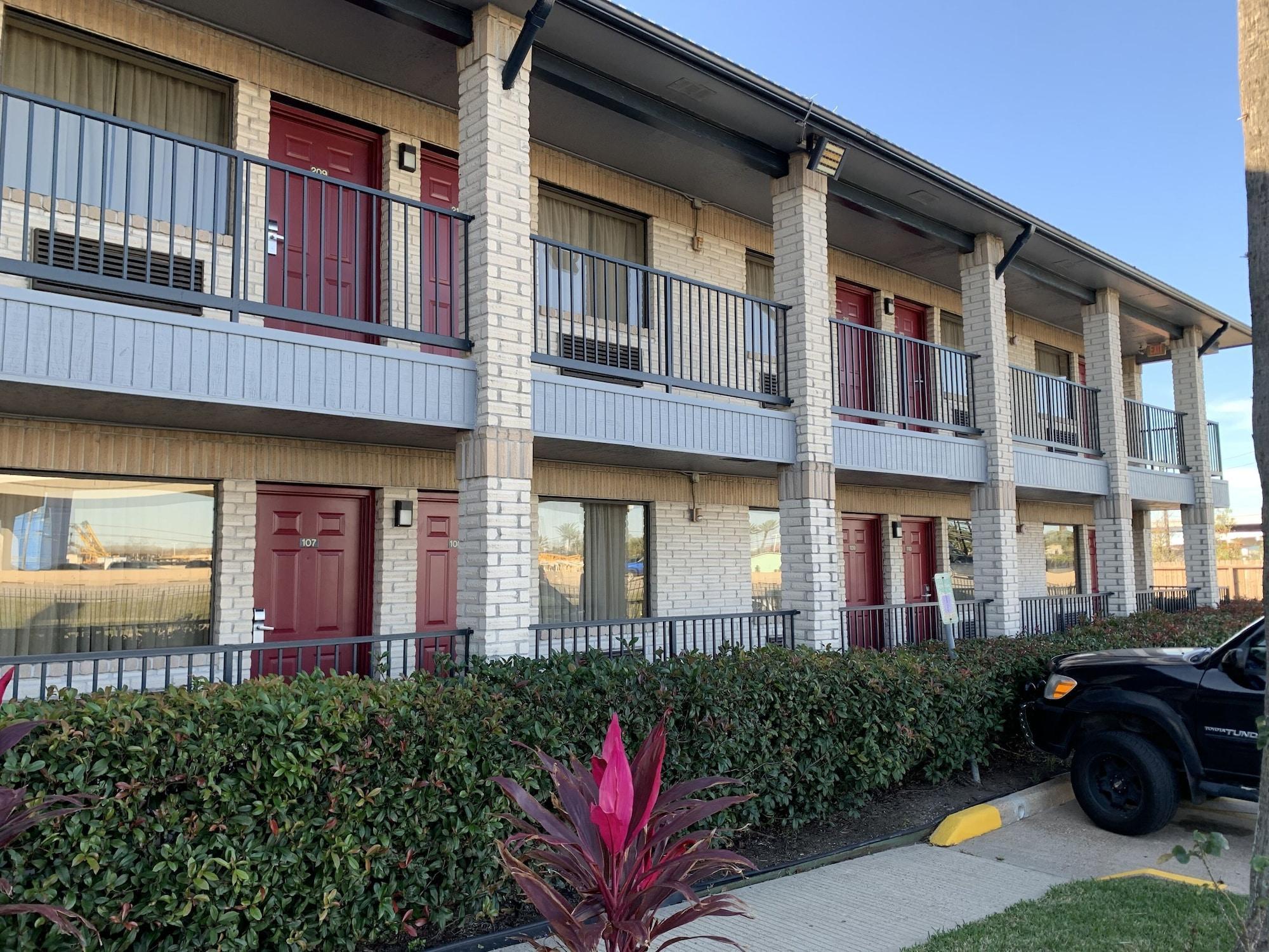 Americas Best Value Inn Hobby Airport Houston Exterior photo